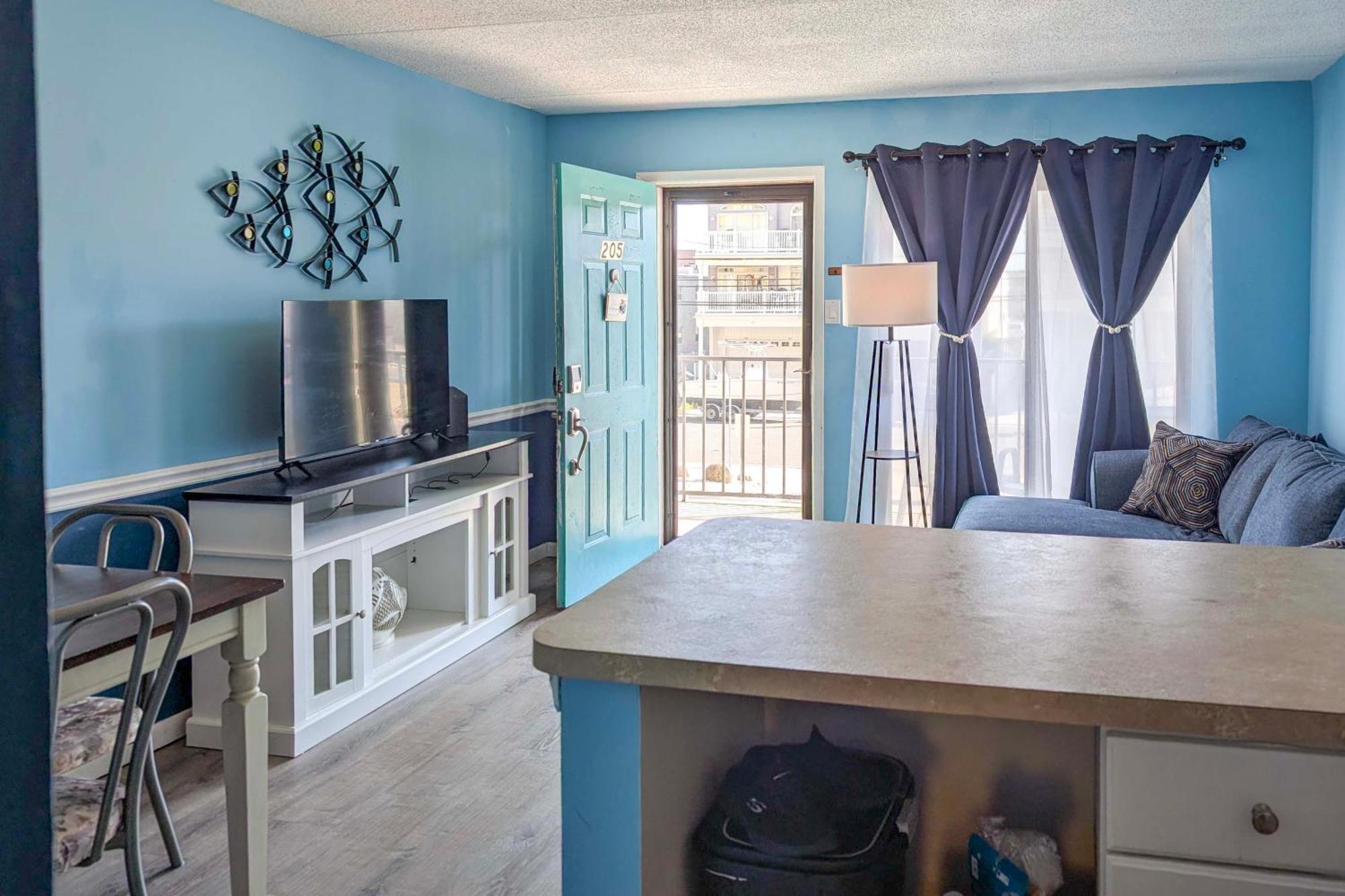 Coastal Condo With Pool, 1 Block To Wildwood Beach! Zewnętrze zdjęcie