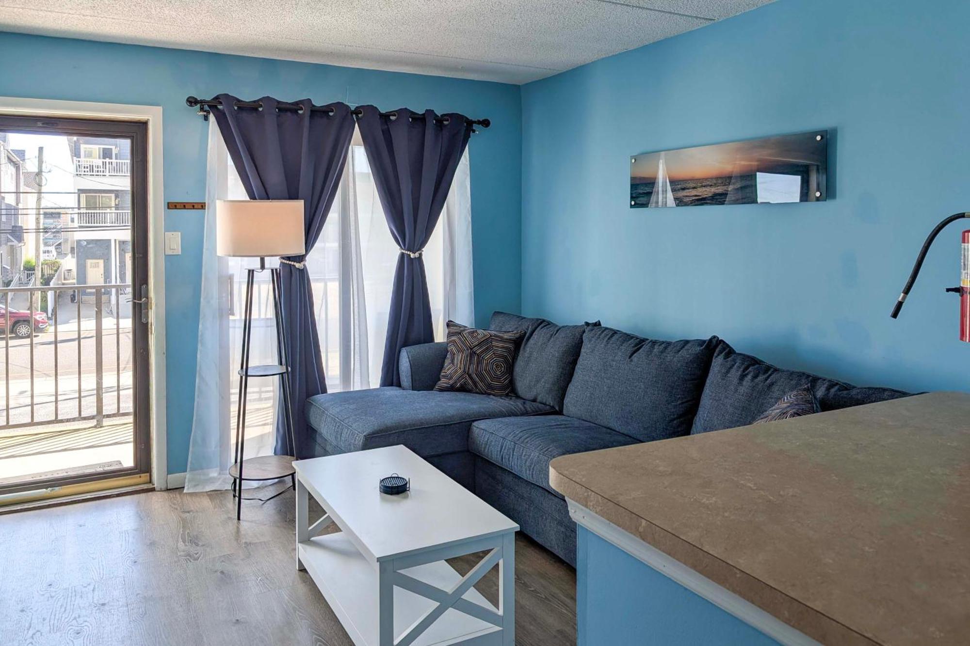 Coastal Condo With Pool, 1 Block To Wildwood Beach! Zewnętrze zdjęcie